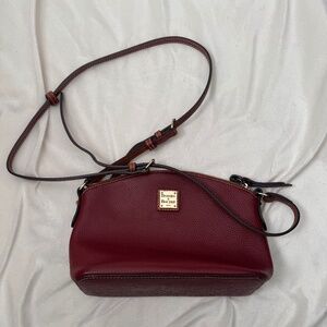 Dooney & Bouke crossbody